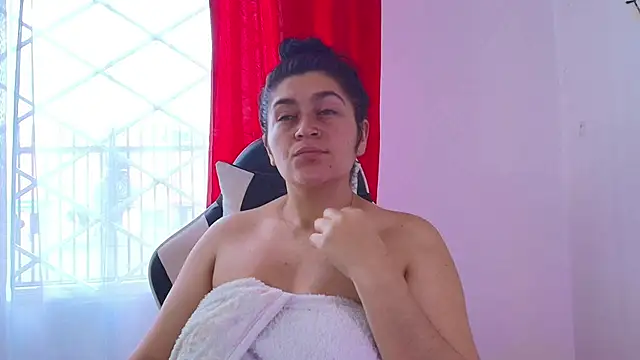 Snapshot of sckarlet1 chatting on 03-11-26, 08:26 sckarlet1 online show from 03-11-26, 08:26