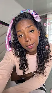 Snapshot of maryjane_ebony chatting on 04-14-26, 04:13 maryjane ebony online show from 04-14-26, 04:13
