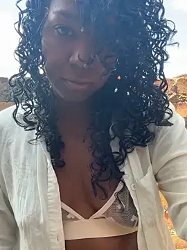 Snapshot of maryjane_ebony chatting on 04-22-26, 05:58 maryjane ebony online show from 04-22-26, 05:58