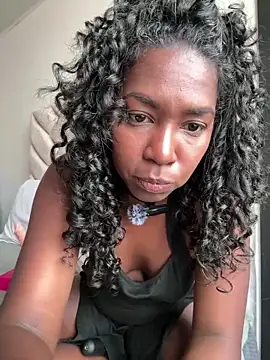 Snapshot of maryjane_ebony chatting on 05-29-26, 02:04 maryjane ebony online show from 05-29-26, 02:04