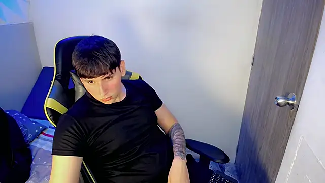 D moneyyy  online show from 03-07-26, 03:25