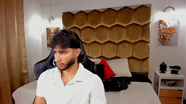 Emmet CollinsJS online show from 03-22-26, 03:54