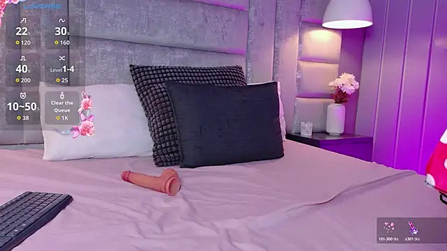 PaulaVegaa online show from 04-10-26, 03:06