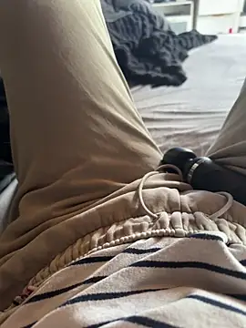 aleexii s online show from 04-21-26, 10:10