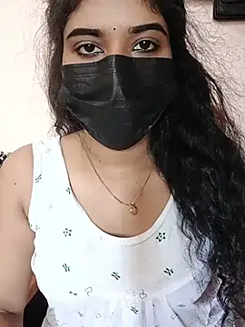 Snapshot of Sunitha28 chatting on 05-31-26, 06:42 Sunitha28 online show from 05-31-26, 06:42