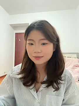 Smallwood 29 online show from 03-25-26, 01:39