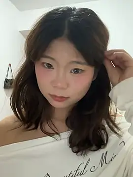 Smallwood 29 online show from 04-24-26, 03:58