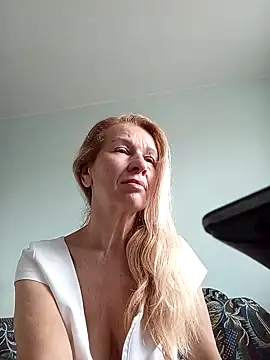 ViktoriaSexi1 online show from 03-28-26, 06:57