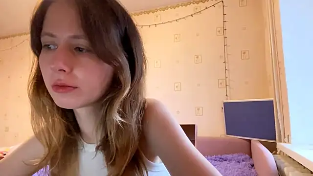 Snapshot of AlesiaGurevich chatting on 08-02-26, 03:32 AlesiaGurevich online show from 08-02-26, 03:32