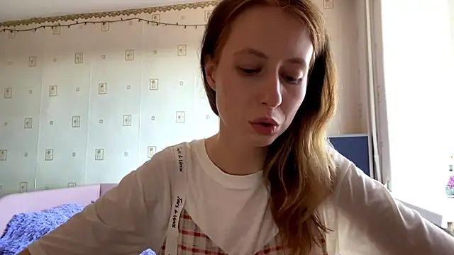 Snapshot of AlesiaGurevich chatting on 08-03-26, 01:27 AlesiaGurevich online show from 08-03-26, 01:27