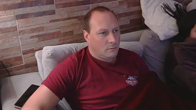 Snapshot of lustonfan chatting on 04-30-26, 01:45 lustonfan online show from 04-30-26, 01:45