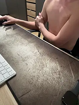 Nira16 online show from 03-28-26, 10:48