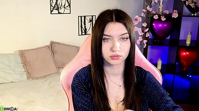 Sugar Kitten12 online show from 04-09-26, 03:17