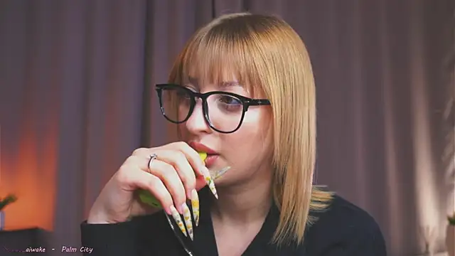 Snapshot of khalisea chatting on 03-17-26, 04:32 khalisea online show from 03-17-26, 04:32