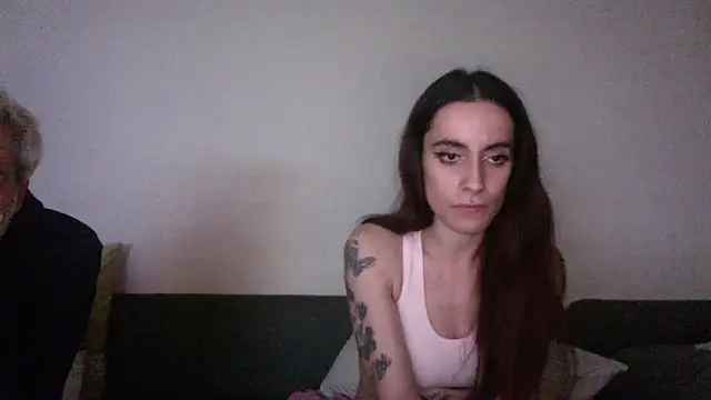 Snapshot of chiara-mario chatting on 04-18-26, 04:49 chiara-mario online show from 04-18-26, 04:49