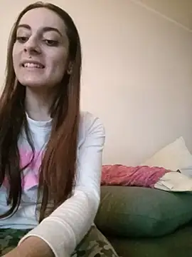 Snapshot of chiara-mario chatting on 05-15-26, 11:28 chiara-mario online show from 05-15-26, 11:28