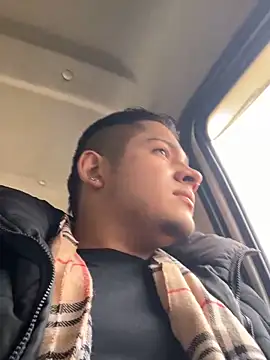 OliverTabordaa online show from 03-22-26, 07:39