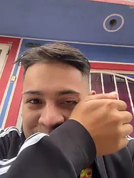 OliverTabordaa online show from 04-18-26, 08:53