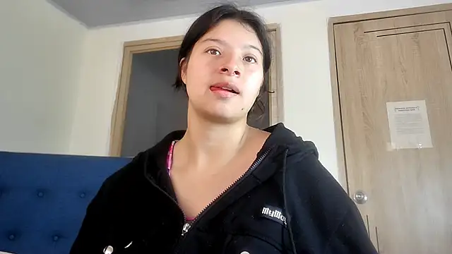 Snapshot of HIMAWARY_SOIN5 chatting on 05-08-26, 01:27 HIMAWARY SOIN5 online show from 05-08-26, 01:27
