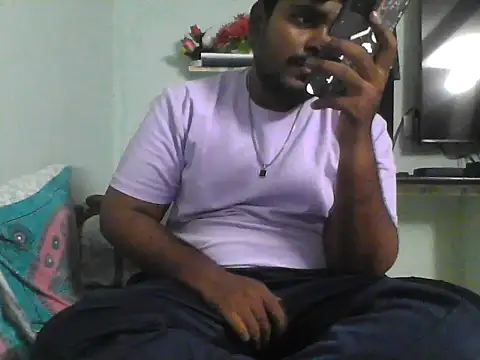 Snapshot of Foxboy65 chatting on 06-13-26, 07:12 Foxboy65 online show from 06-13-26, 07:12
