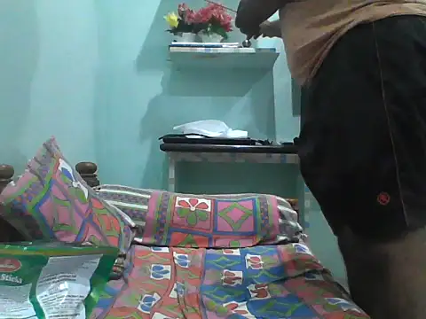 Snapshot of Foxboy65 chatting on 06-27-26, 06:02 Foxboy65 online show from 06-27-26, 06:02