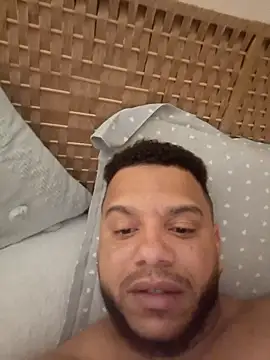 Snapshot of Cubanitos10 chatting on 03-04-26, 08:37 Cubanitos10 online show from 03-04-26, 08:37