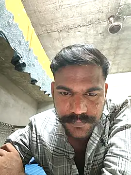 akshat234556 online show from 08-09-26, 05:51