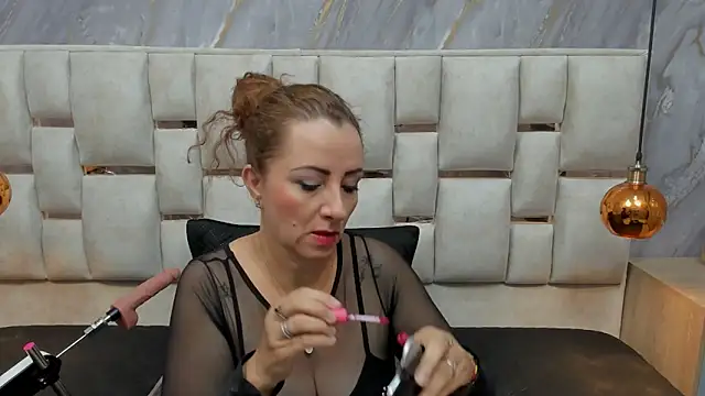 Milf Drip online show from 05-28-26, 12:24