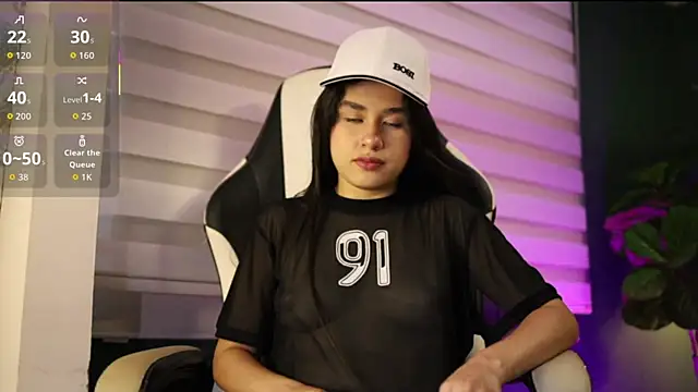 Danaa Rousee  online show from 04-27-26, 08:18