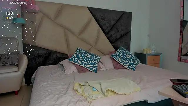 AbbiePaige online show from 04-26-26, 05:54