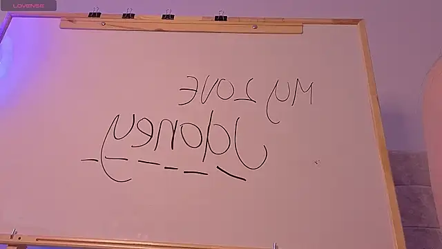 Snapshot of hasszul_2 chatting on 06-11-26, 03:32 hasszul 2 online show from 06-11-26, 03:32