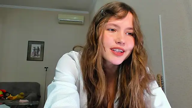 MaryannSofts online show from 05-14-26, 01:29