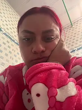 Snapshot of nahomy05 chatting on 03-06-26, 07:21 nahomy05 online show from 03-06-26, 07:21