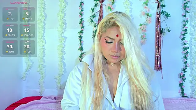 IvonnyBon gh online show from 07-10-26, 03:55