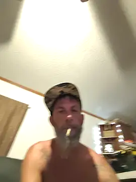 Hootie421 online show from 04-19-26, 01:05