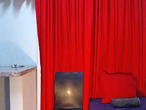 DarkDivva18 online show from 05-12-26, 01:03
