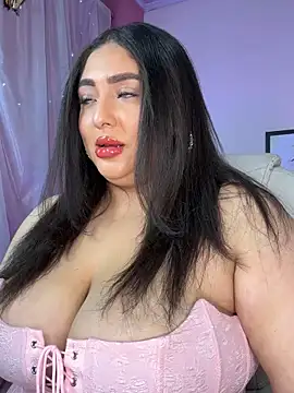 Snapshot of Selenee23 chatting on 05-25-26, 11:27 Selenee23 online show from 05-25-26, 11:27