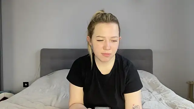 alyrasun online show from 03-17-26, 06:39