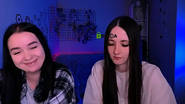 bella dorn online show from 04-10-26, 07:18