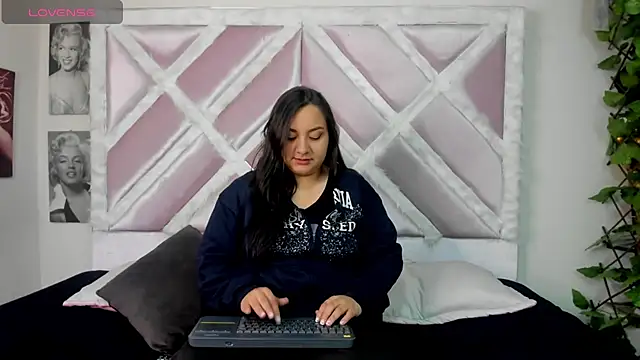 Lele 669 online show from 03-24-26, 01:54