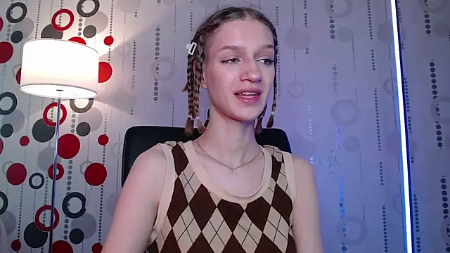 Chrissy Joyful online show from 06-07-26, 04:05