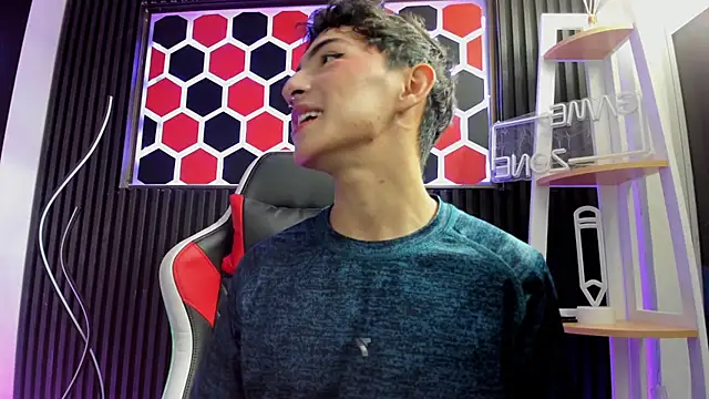 Cristopher Wild online show from 03-31-26, 08:31