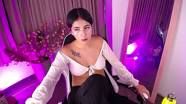 lexy the best online show from 05-14-26, 07:20