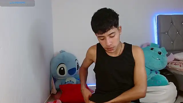 Sebas fire4 online show from 04-10-26, 03:45