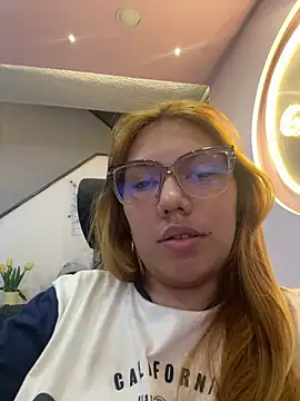 Lia Sterling online show from 03-20-26, 12:15