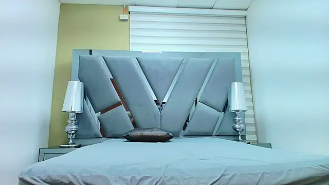 HENRY GREEN2 online show from 04-25-26, 07:22