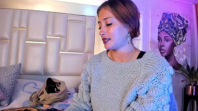 ZoeTaylorl online show from 04-20-26, 12:19