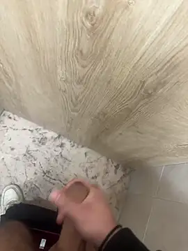 nikos 17 online show from 03-10-26, 09:58