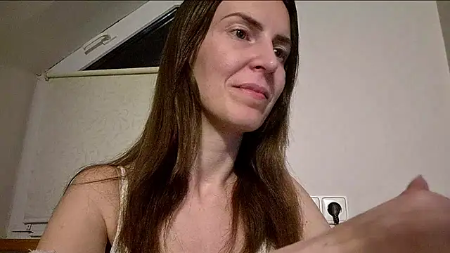 Snapshot of AnnaTight chatting on 05-04-26, 07:54 AnnaTight online show from 05-04-26, 07:54