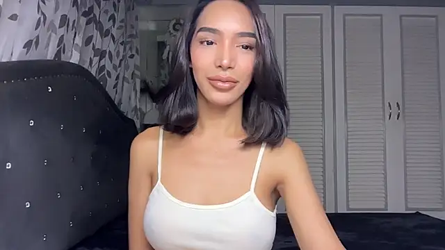 AnayaLauren  online show from 07-08-26, 03:22